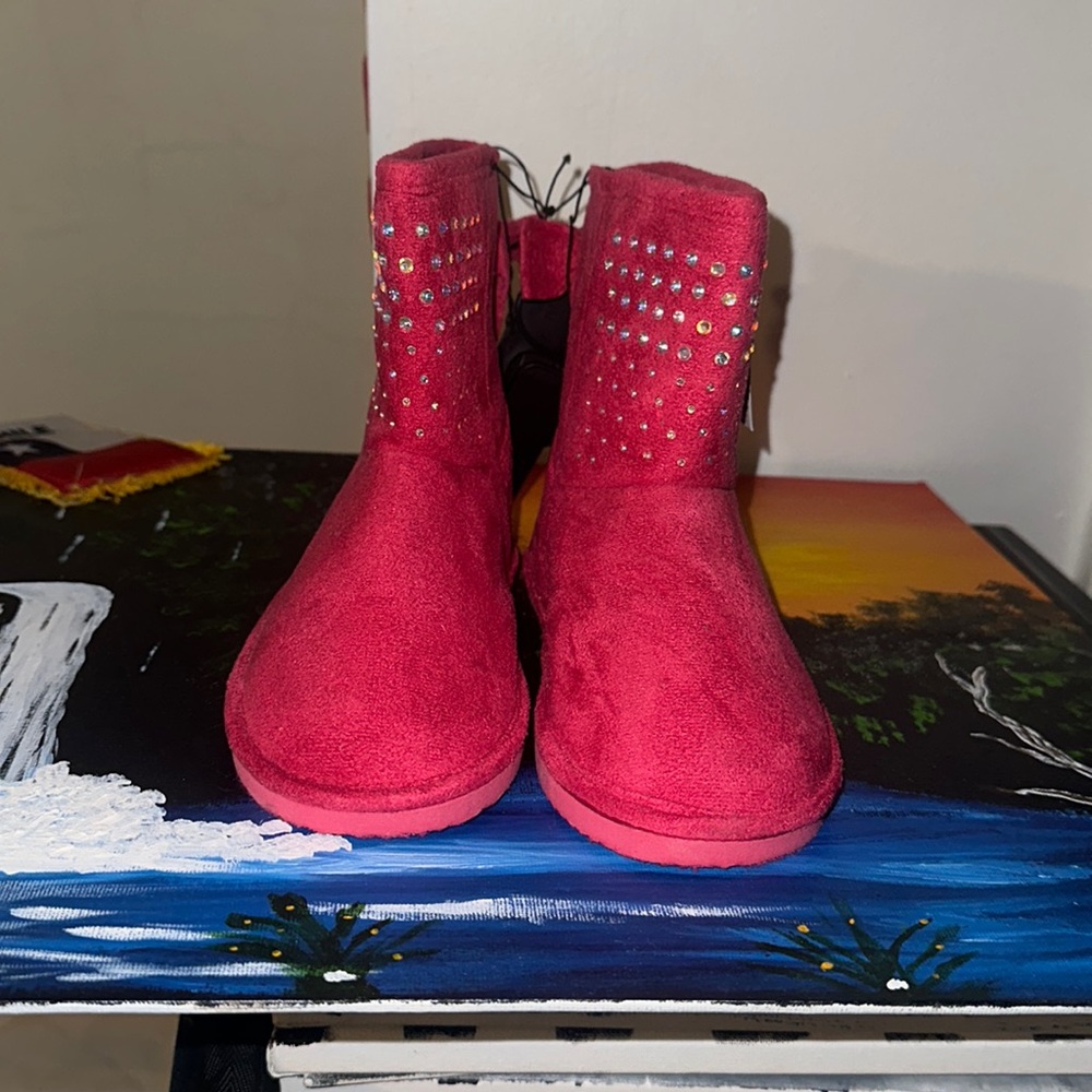 NWT children’s winter boots